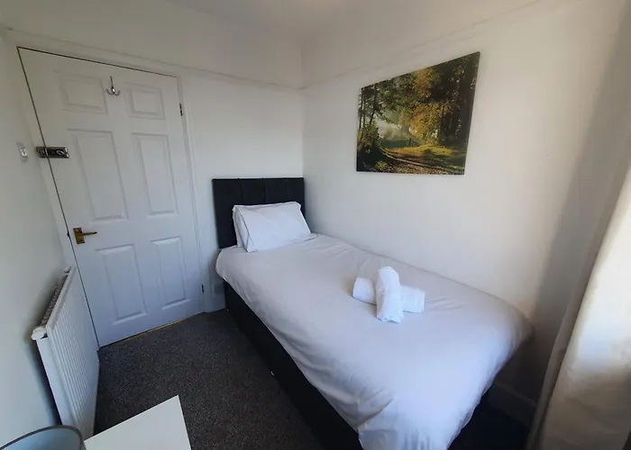 Stanley House - Free Parking For Multiple Vehicles By Cliftonvalley Apartments