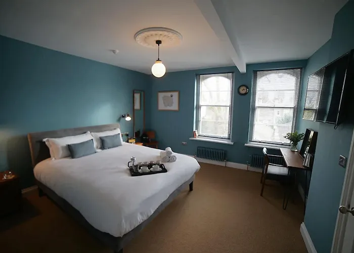 The Alma Taverns Boutique Suites - Room 1 - Hopewell